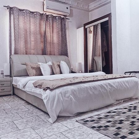 Hill View Hotel West Airport Akra Dış mekan fotoğraf