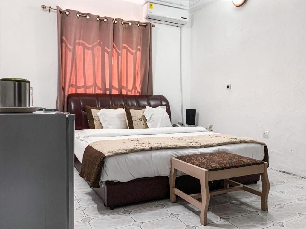 Hill View Hotel West Airport Akra Dış mekan fotoğraf