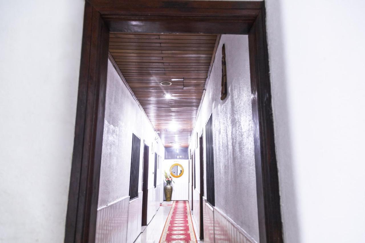 Hill View Hotel West Airport Akra Dış mekan fotoğraf