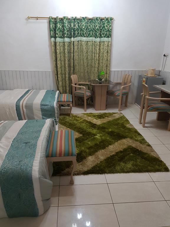 Hill View Hotel West Airport Akra Dış mekan fotoğraf